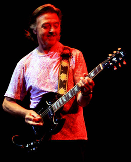 Joey Molland