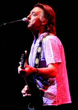 Joey Molland